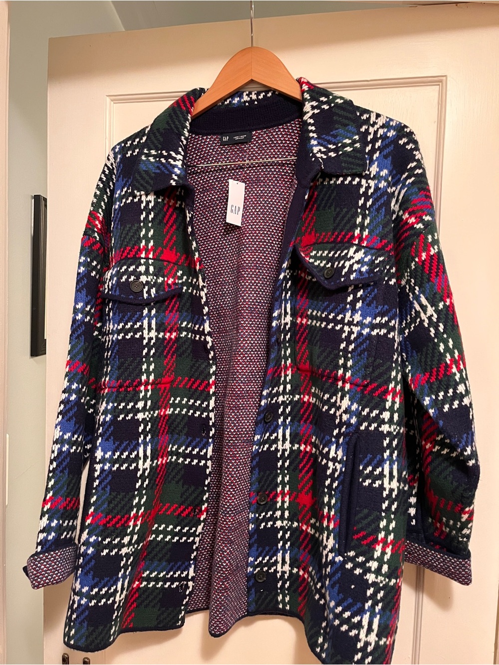 🍁 GAP Plaid Shacket Jacket - perfect for Fall! 🧥